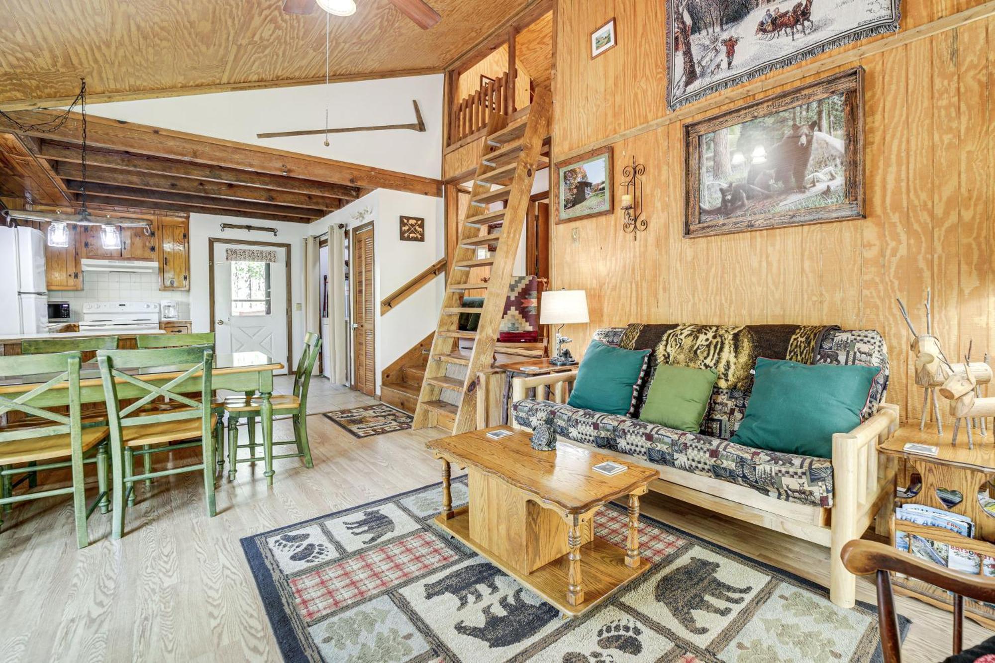 Creekside Whittier Cabin With Fire Pit Near Hiking! Exterior photo